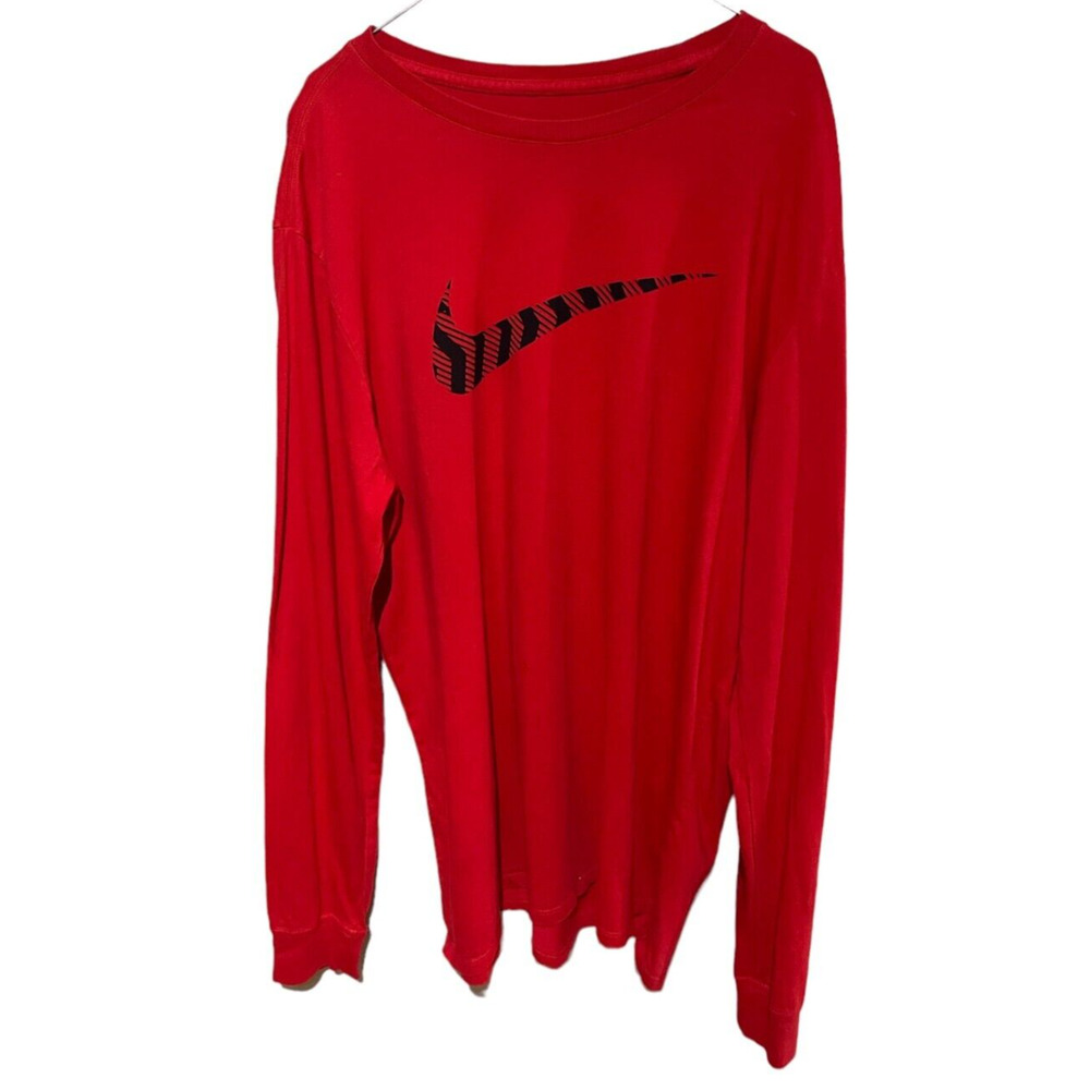Nike Mens Size XL Red Long Sleeve Tee T-Shirt Black Swoosh Logo Athletic Cut